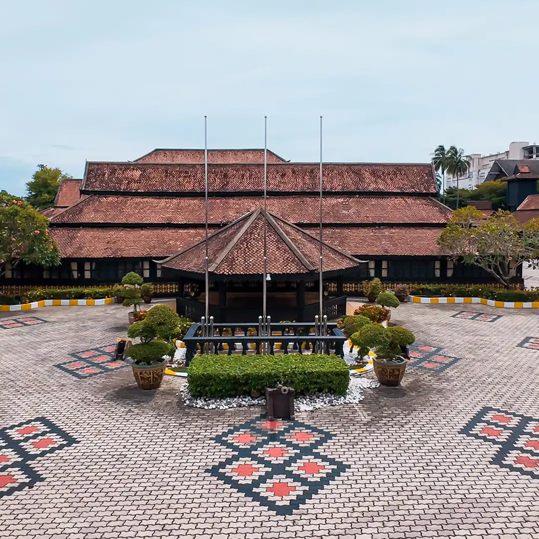 pejabat sultan kelantan